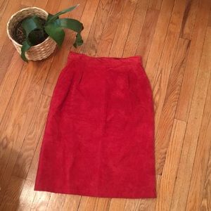 100% leather vintage skirt